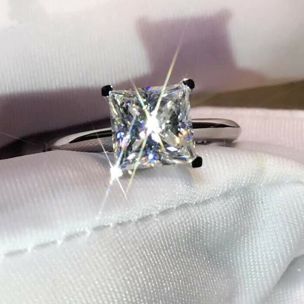 NEW S925 STERLING SILVER DIAMOND RING - Picture 2 of 4